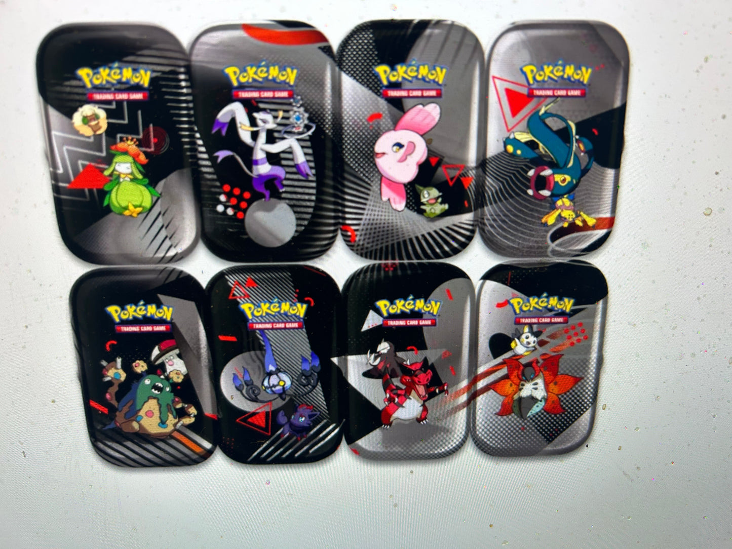 BLACK AND WHITE BLACK BOLT/WHITE FLARE MINI TIN. 2 PACKS. 7/18. HOT. LIMIT 2