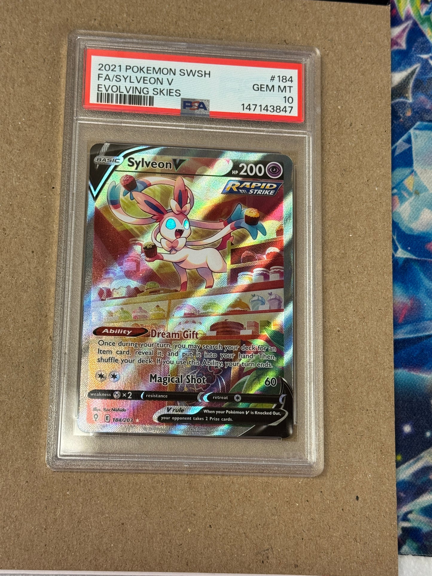 2021 EVOLVING SKIES SYLVEON V #184 PSA 10 PK1275