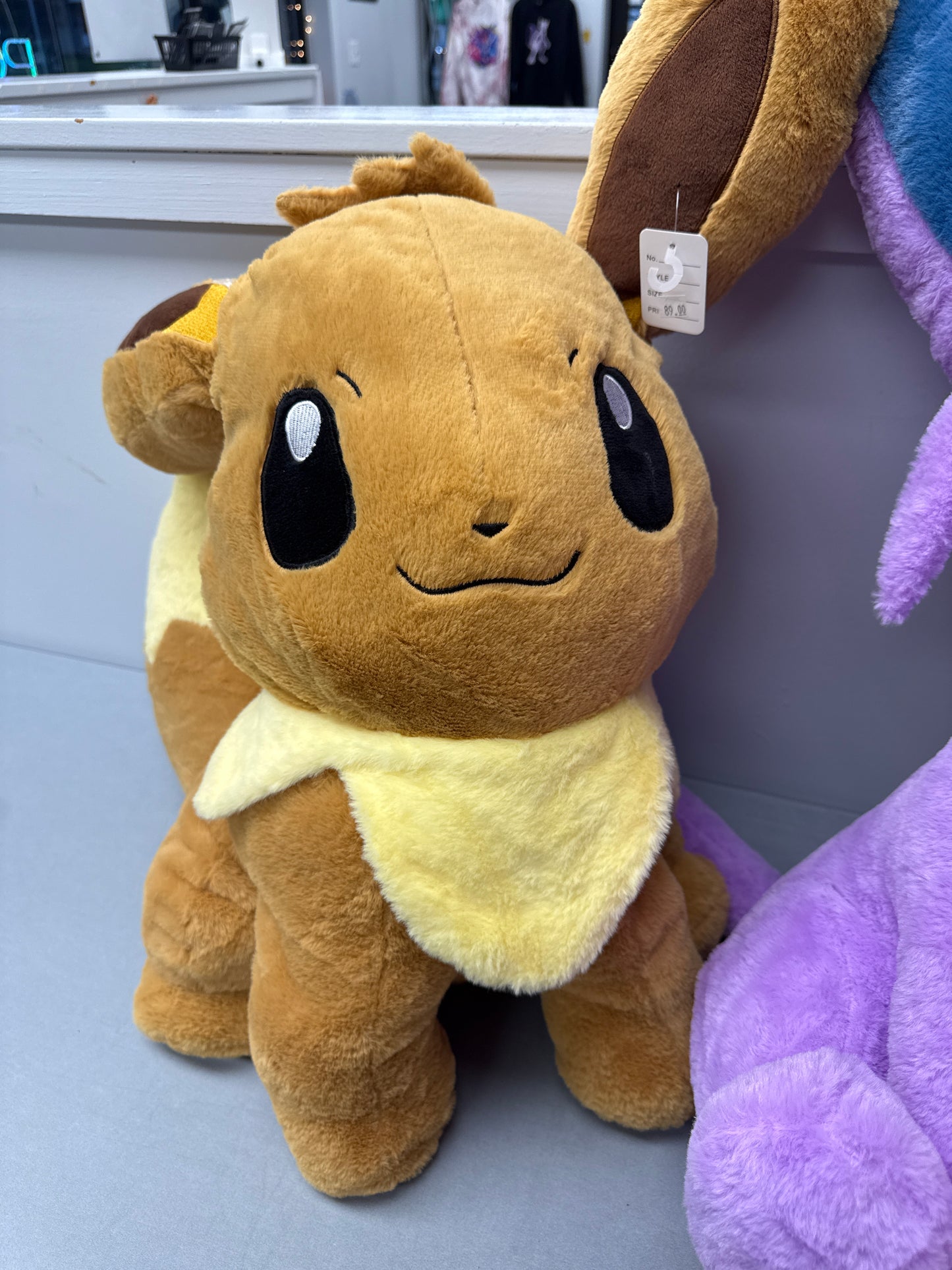 Fluffy Medium Sized Eevee